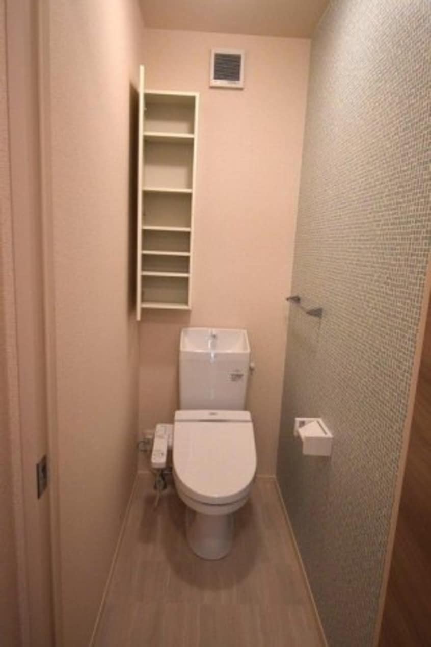 トイレ ウルス カンパーニュ