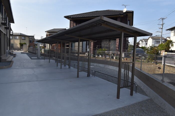 駐輪場 ウルス カンパーニュ