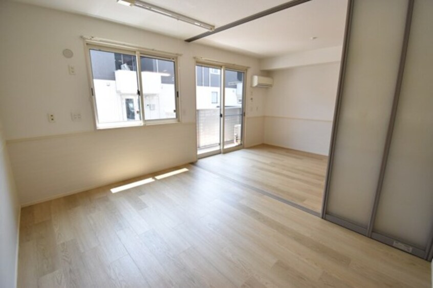 南洋室６帖～ＤＫ９帖 シャインポート屋島G・H棟 G棟