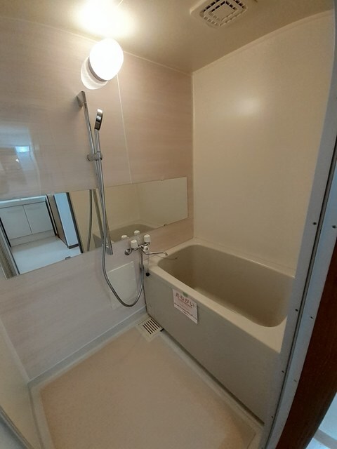 バス／シャワールーム等 パラシオ百石