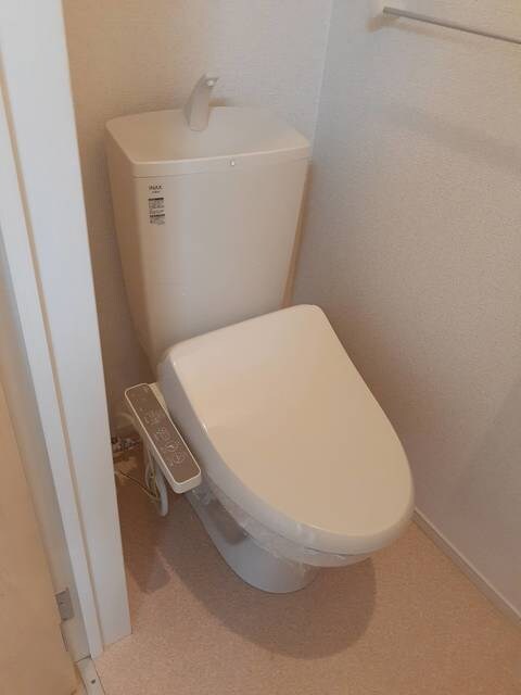 トイレ エクセラン元山