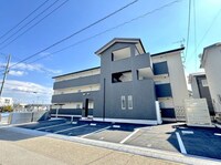 イーストレガシーレジデンス