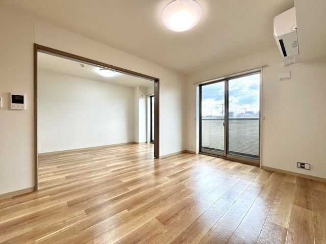  イーストレガシーレジデンス