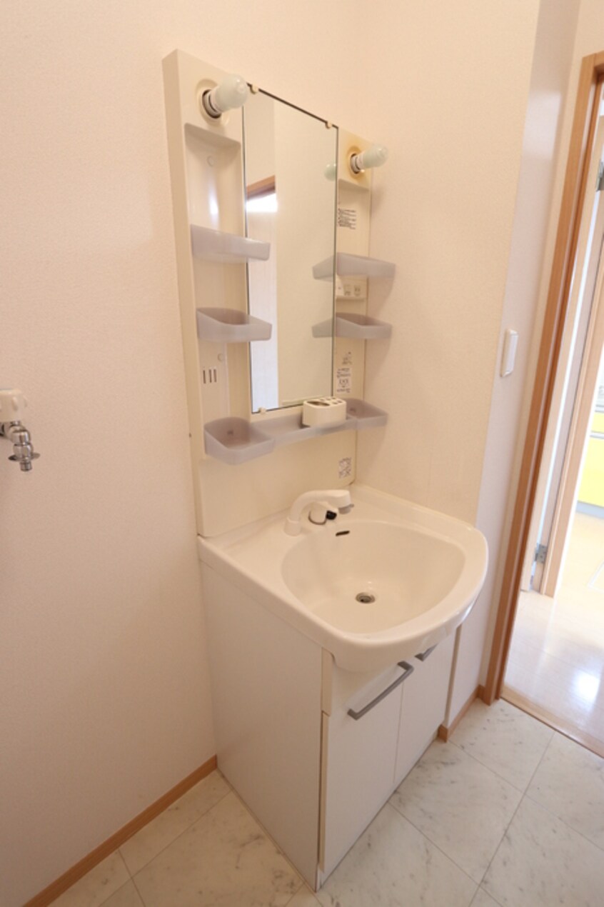 洗面室 ユイマールガーデンⅢ