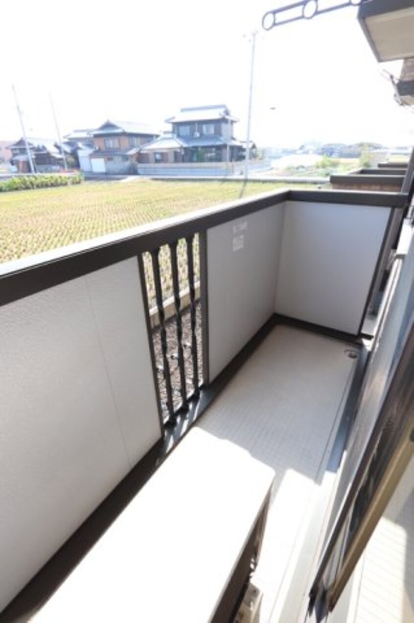 バルコニー ユイマールガーデンⅢ
