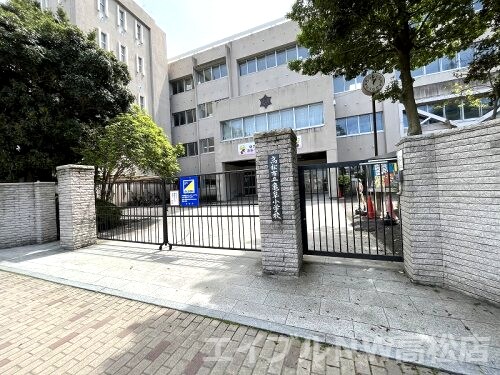 亀阜小学校(小学校)まで336m コルソ番町