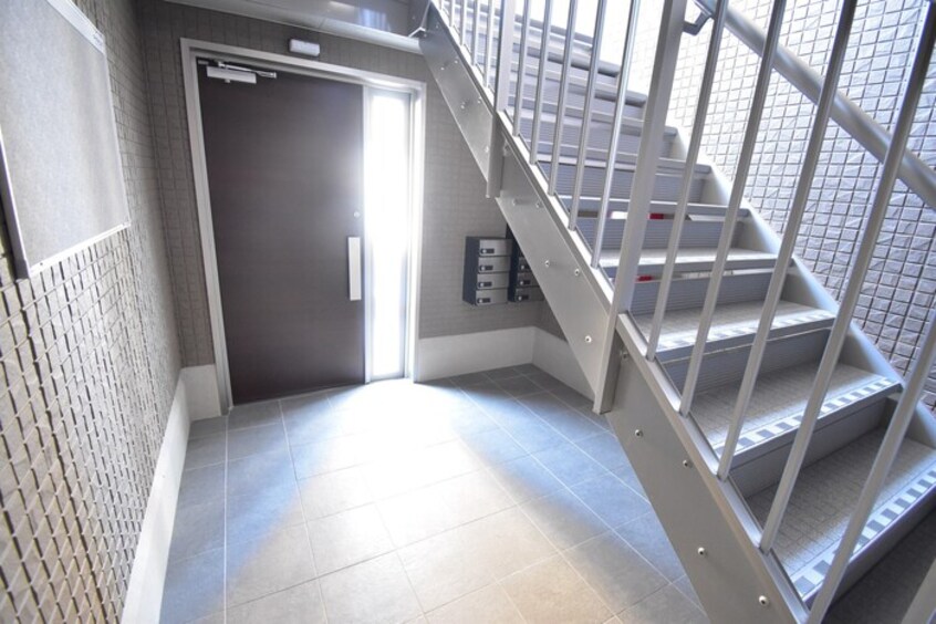 ロビー カルテット D棟