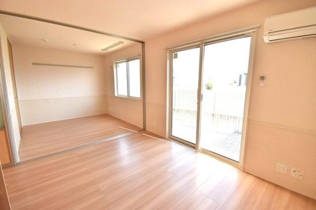 ＬＤＫ１１．６帖～洋室４．５帖 セジュール雅 C棟