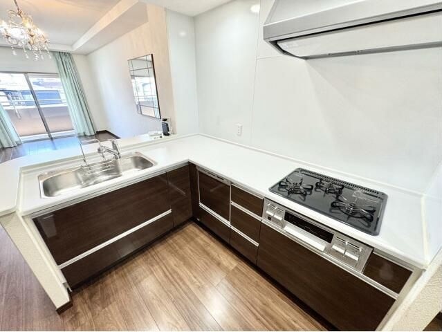  ロイヤルガーデン高松駅西オーシャンビュー弐番館