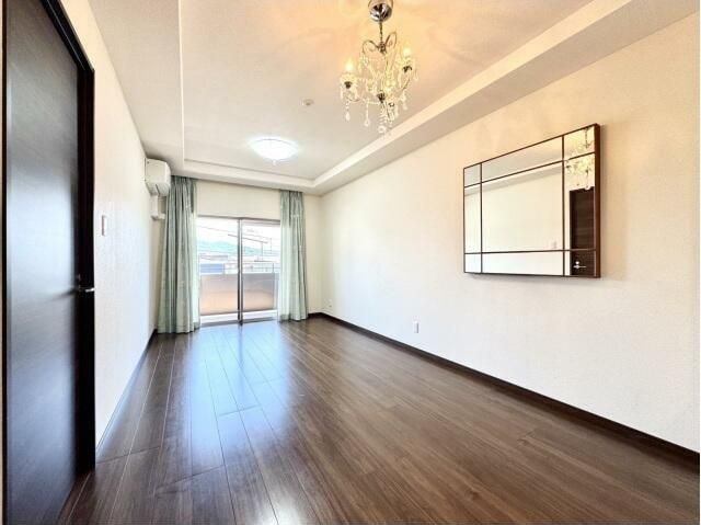  ロイヤルガーデン高松駅西オーシャンビュー弐番館