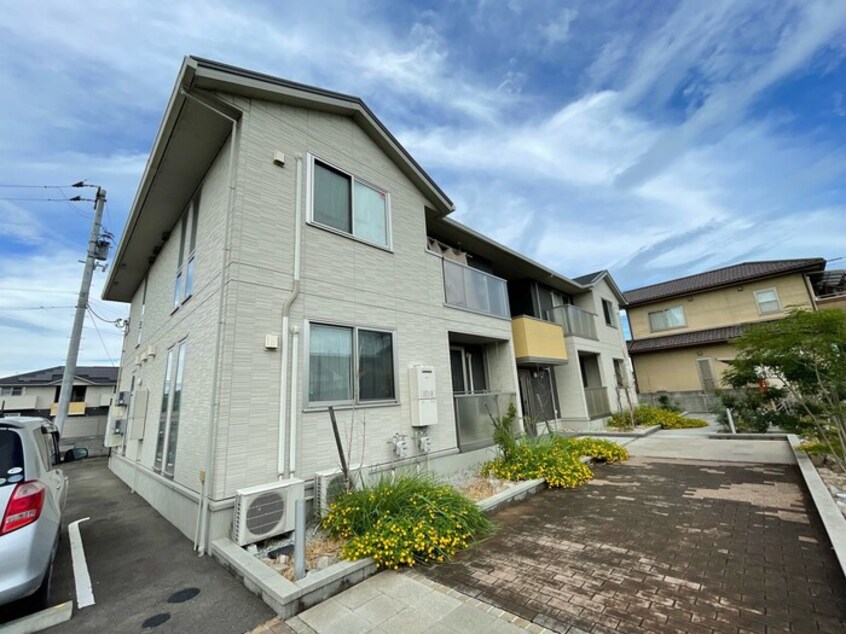 建物外観 ローリエアベニュー