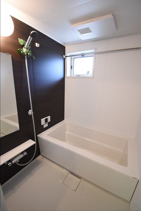 浴室 ローリエアベニュー