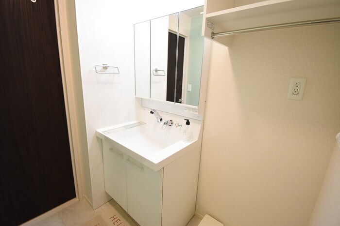 洗髪洗面化粧台 ローリエアベニュー