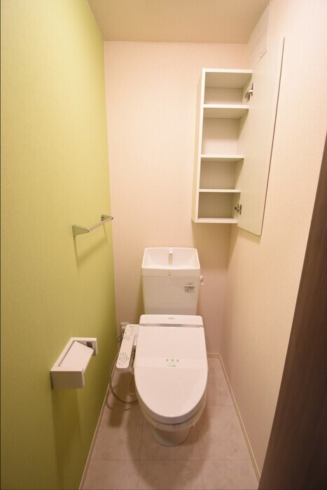 温水洗浄暖房便座 ローリエアベニュー