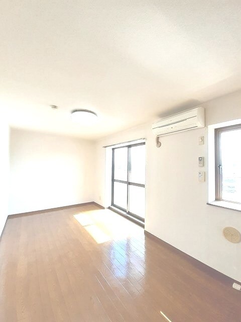 居室・リビング ニューエルディム土居