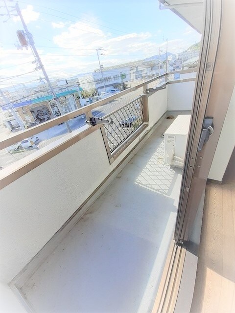 バルコニー ニューエルディム土居