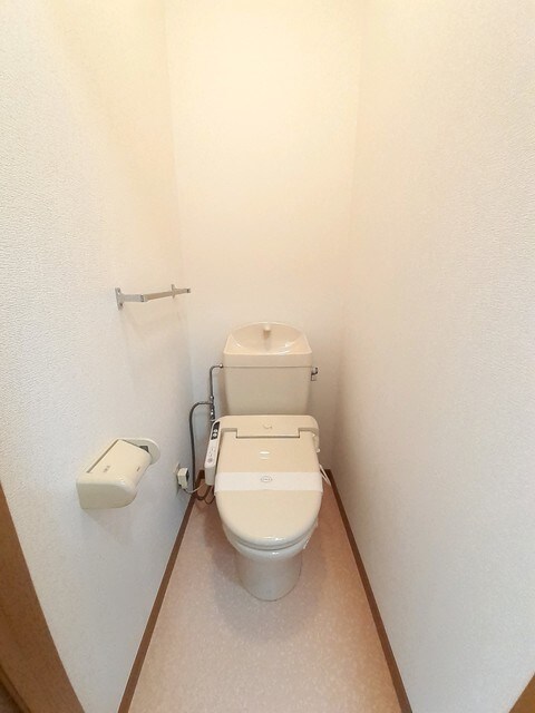 トイレ サンミュール木太