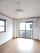 居室・リビング エム・ビューラー　Ｂ