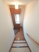 玄関 メゾン・ルージュ