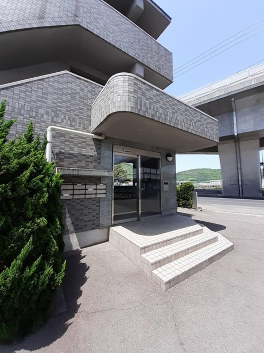 エントランス フルール・Ｍ