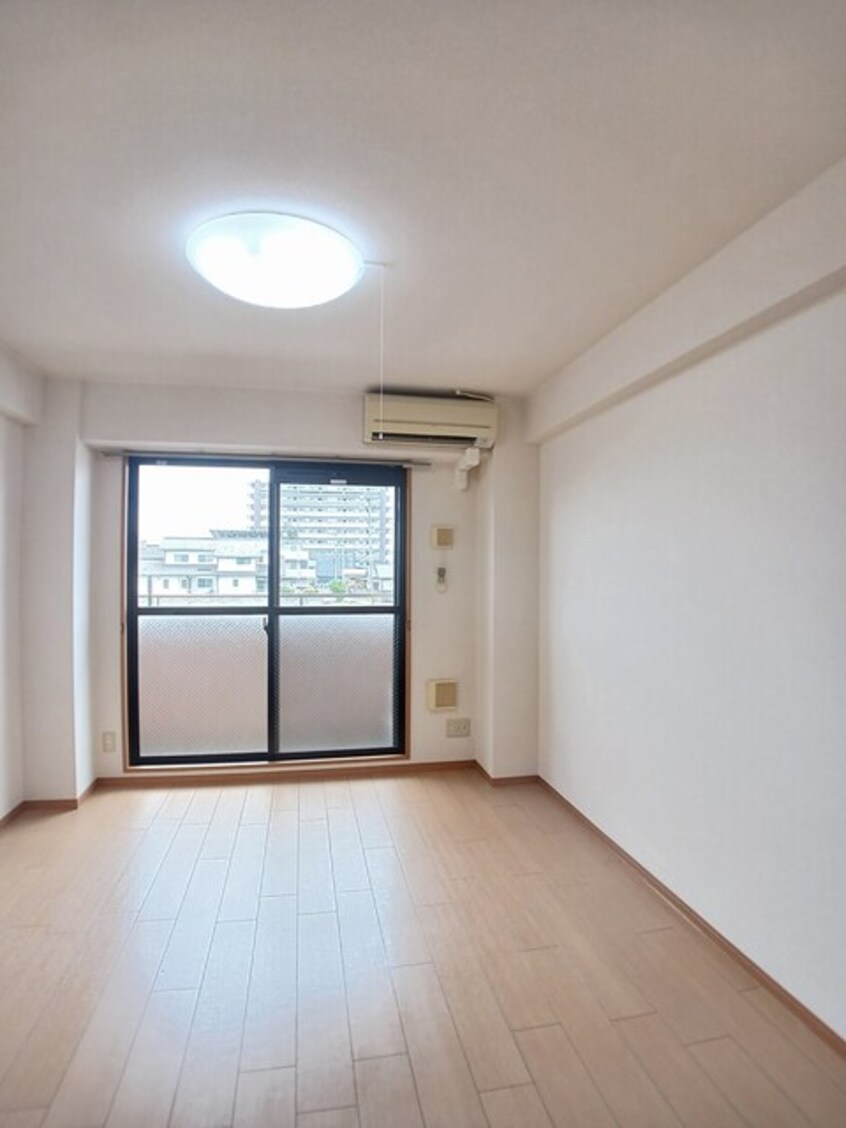 居室・リビング エスティガーデン