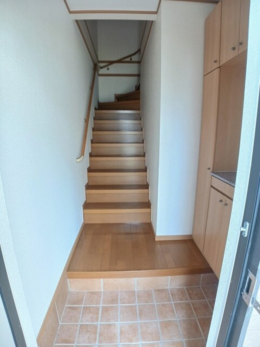 玄関 ドエルエバーグリーンＣ