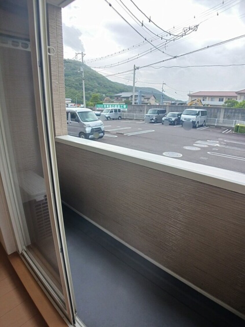 バルコニー クレセント　コート　Ⅱ