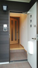 玄関 アベンシス７