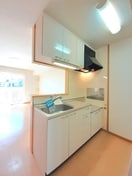 キッチン グランディス　Ｂ