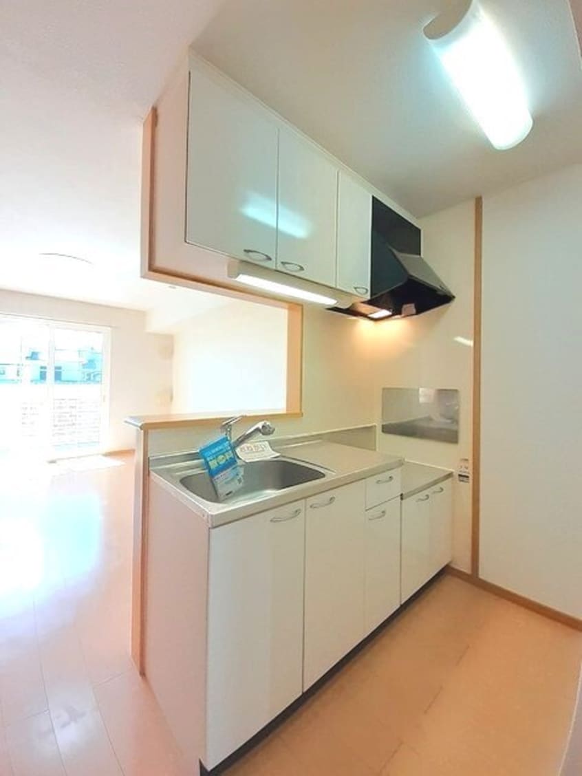 キッチン グランディス　Ｂ