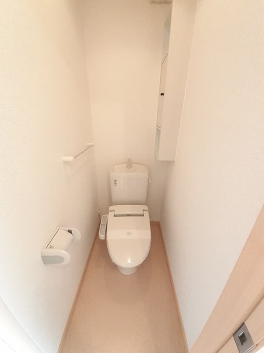 トイレ リヴァード・プレッソⅠ