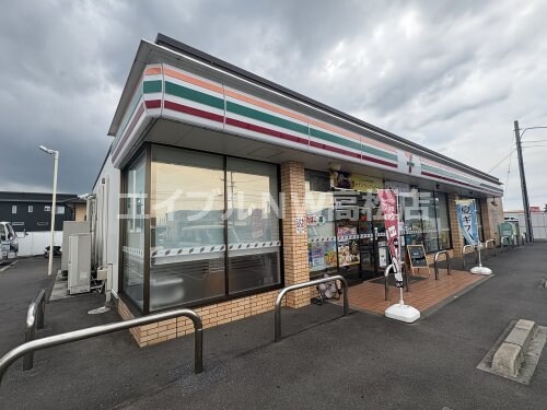 セブンイレブン 高松十川西町店(コンビニ)まで294m メゾンド・ジュネスＫ　５