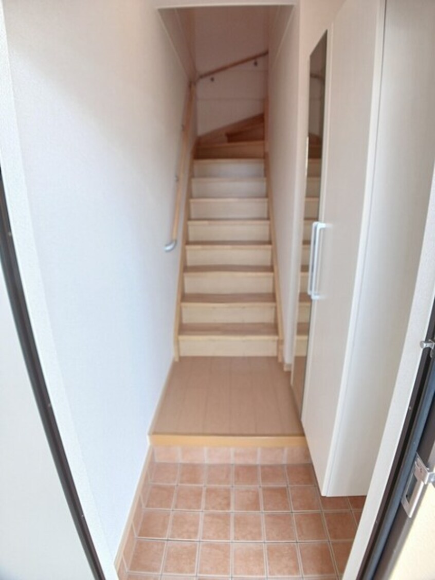 玄関 リバーヒルＢ