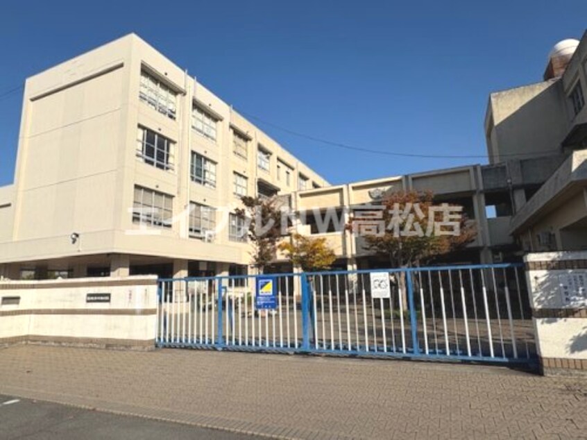 高松市立木太北部小学校(小学校)まで198m クレスト木太 B棟