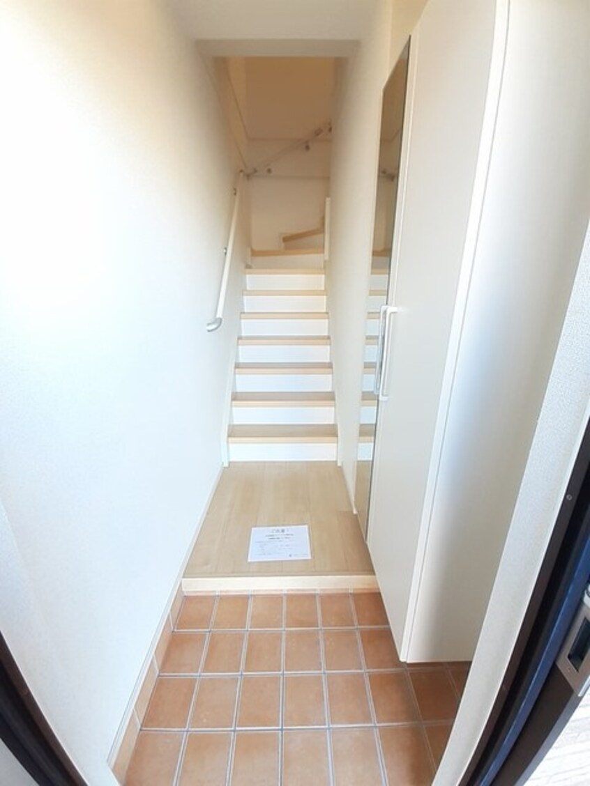 玄関 ベル　フィオーレＢ