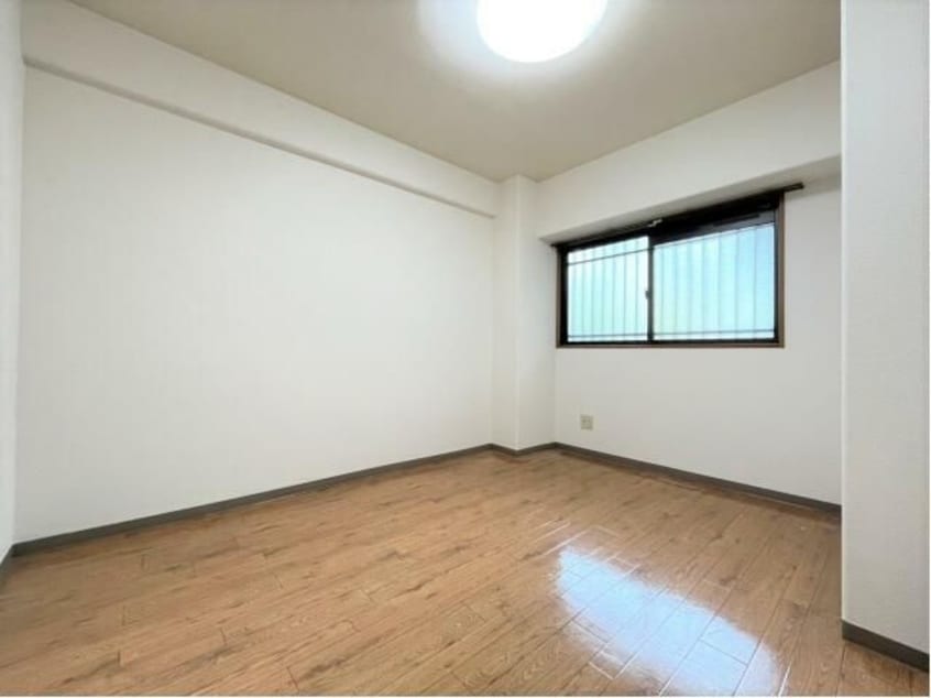  スカール明日香