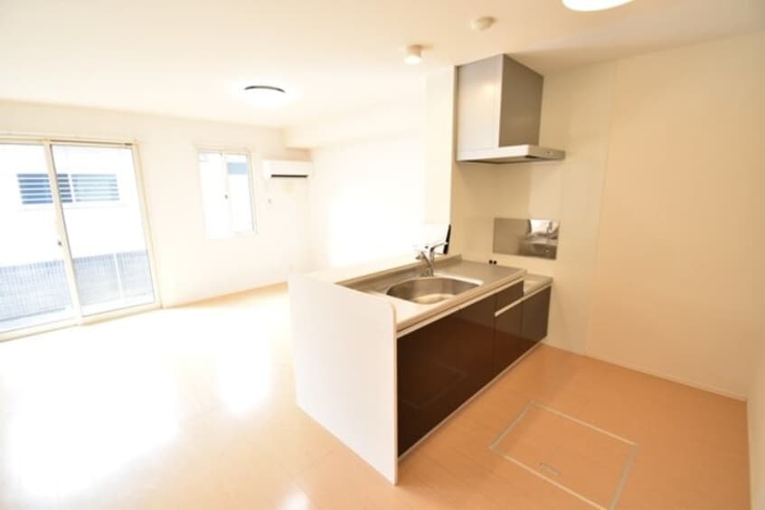 ＬＤＫ１３帖 フォンターナ伏石Ⅱ