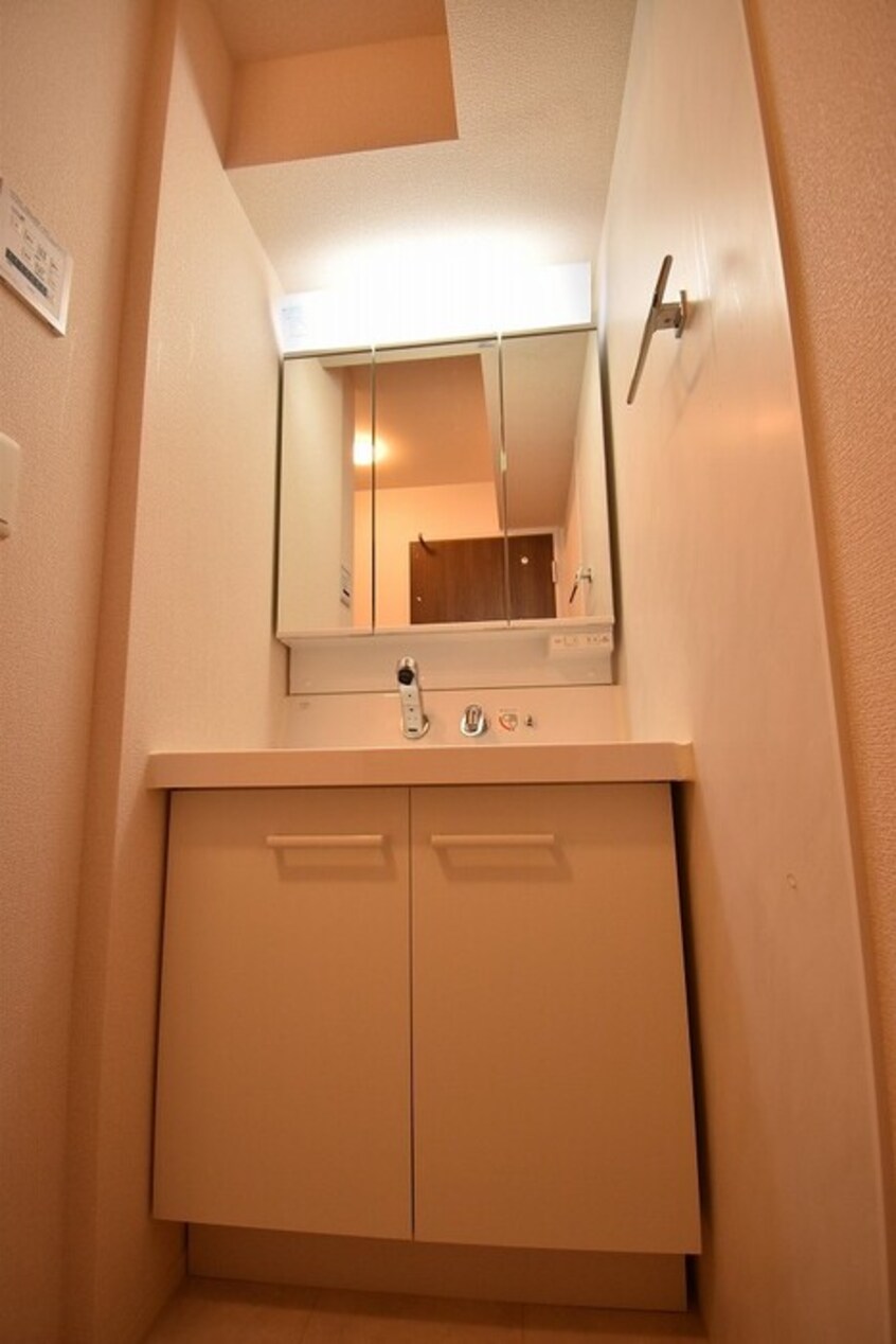 洗髪洗面化粧台 レグルス B棟