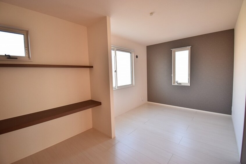 洋室7.6帖 レグルス B棟