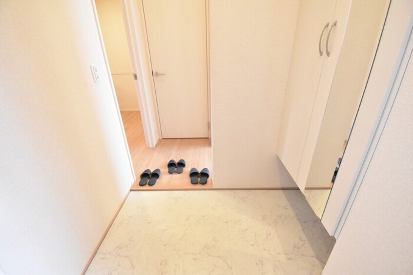 玄関 メゾン勝賀 A棟