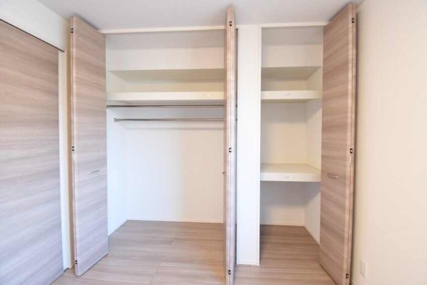 クローゼット・物入 ユニヴェールⅡ D棟