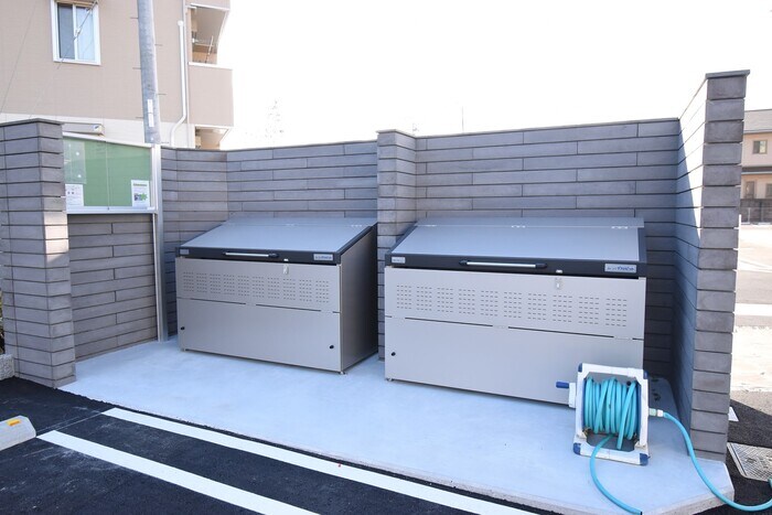 ゴミ置場 ユニヴェールⅡ D棟