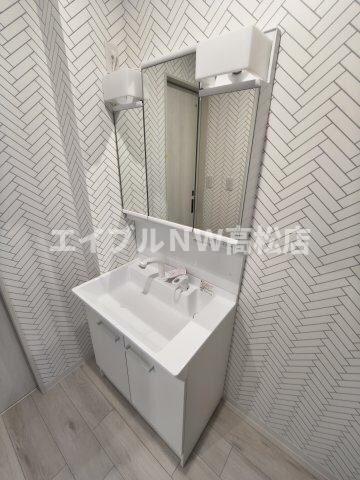  ＬＵＭＩＥＬＥ仏生山