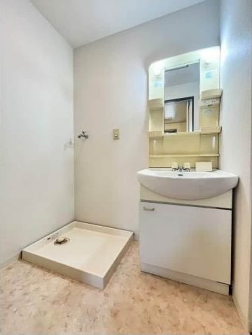  フォブールひかり