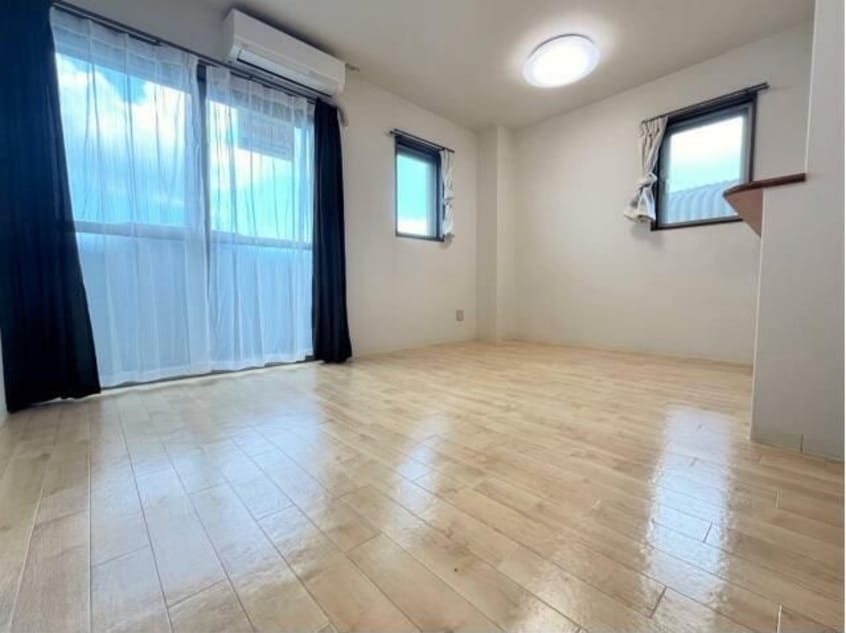  フォブールひかり