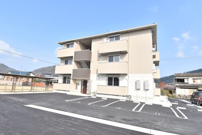 建物外観 ユニヴェールⅡ A棟