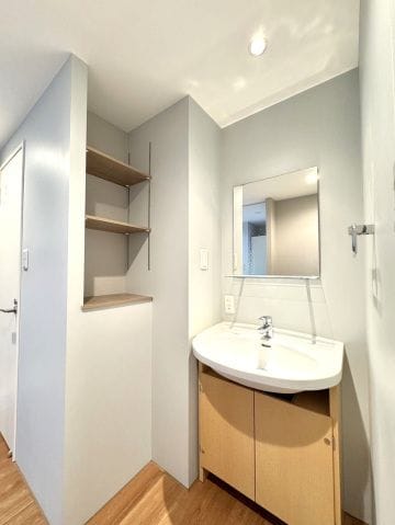  コリドール中央