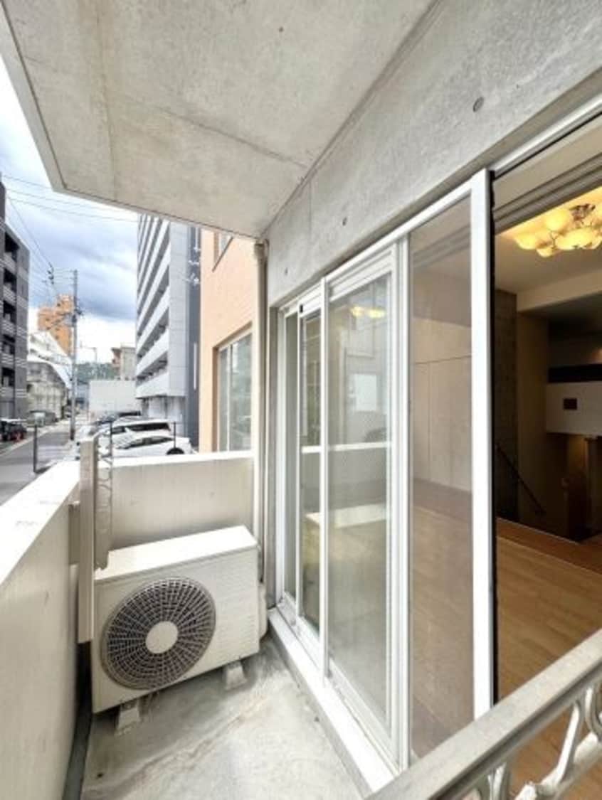  コリドール中央