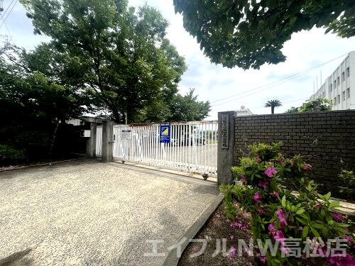 高松市立太田南小学校(小学校)まで779m オプスBANZO