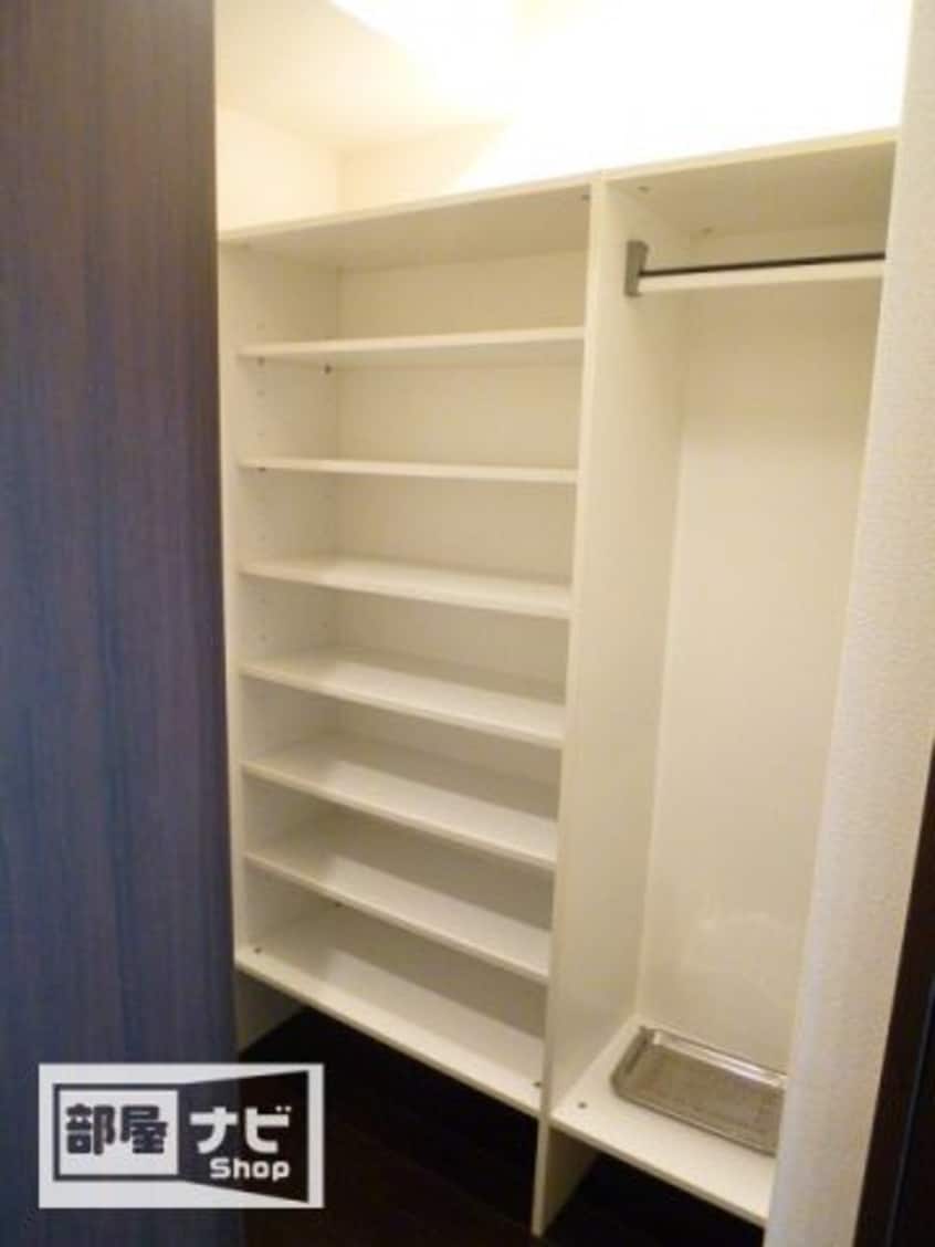  アルファレガロ中央町